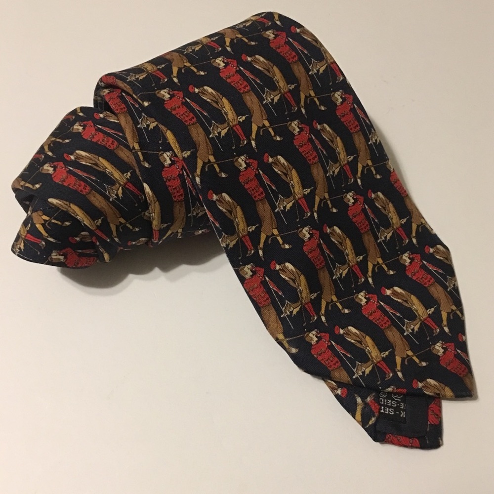 ⭐️ Salvatore Ferragamo Silk Tie Made in Italy EUC